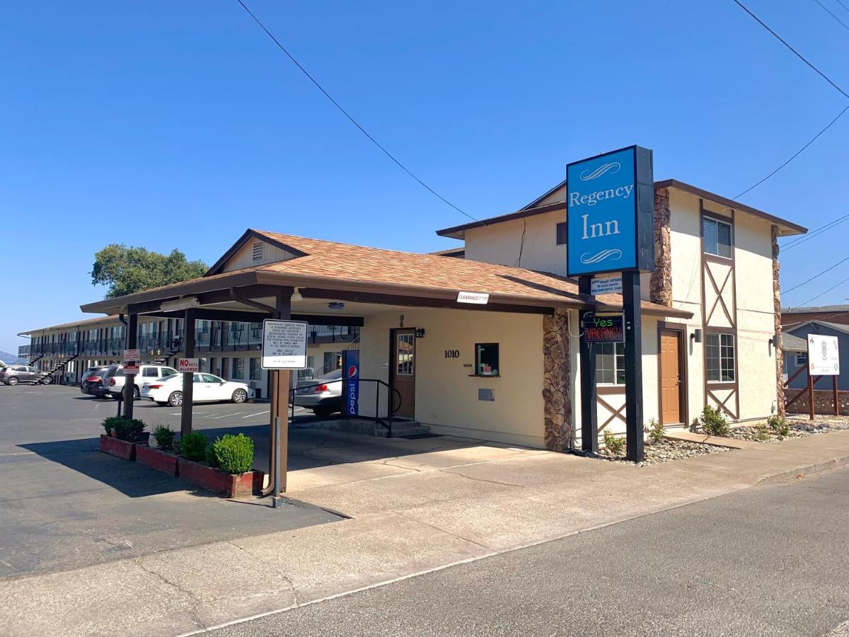 Regency Inn Lakeport Exterior photo