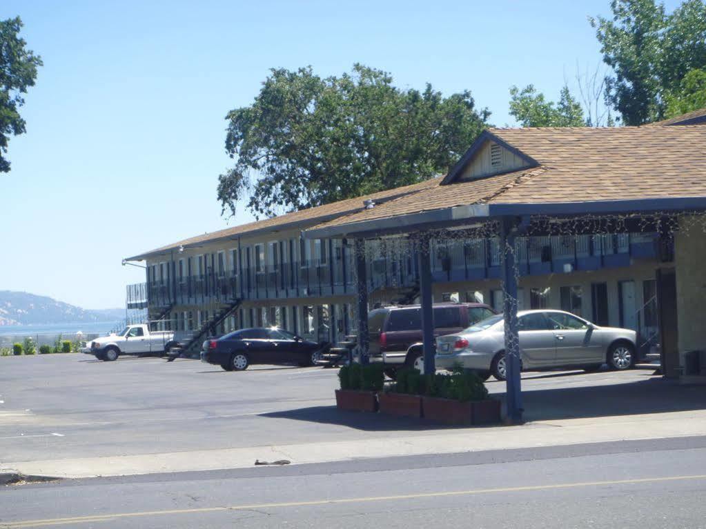 Regency Inn Lakeport Exterior photo
